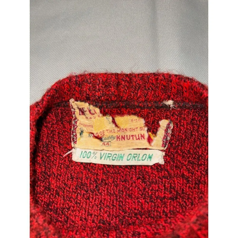 McGregor sweater itself